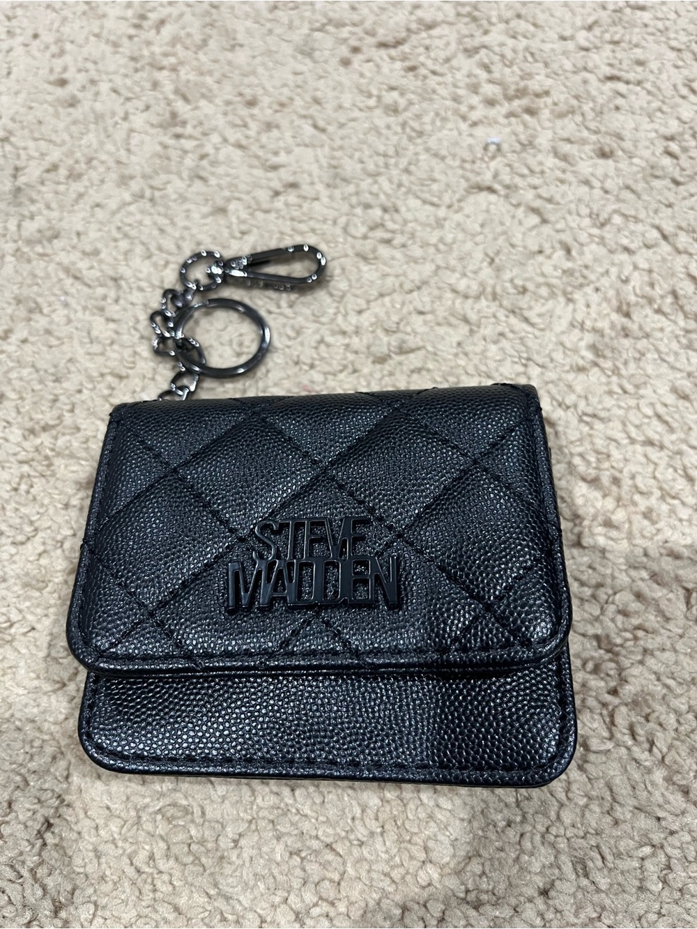 Steve Madden Black Quilted Mini Wallet Key Clip